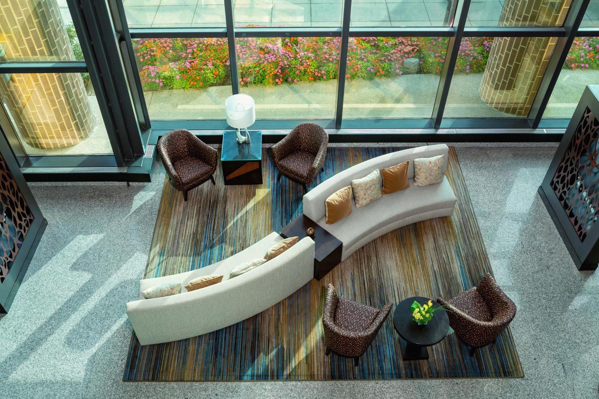 Отель The Westin Southfield Detroit Экстерьер фото