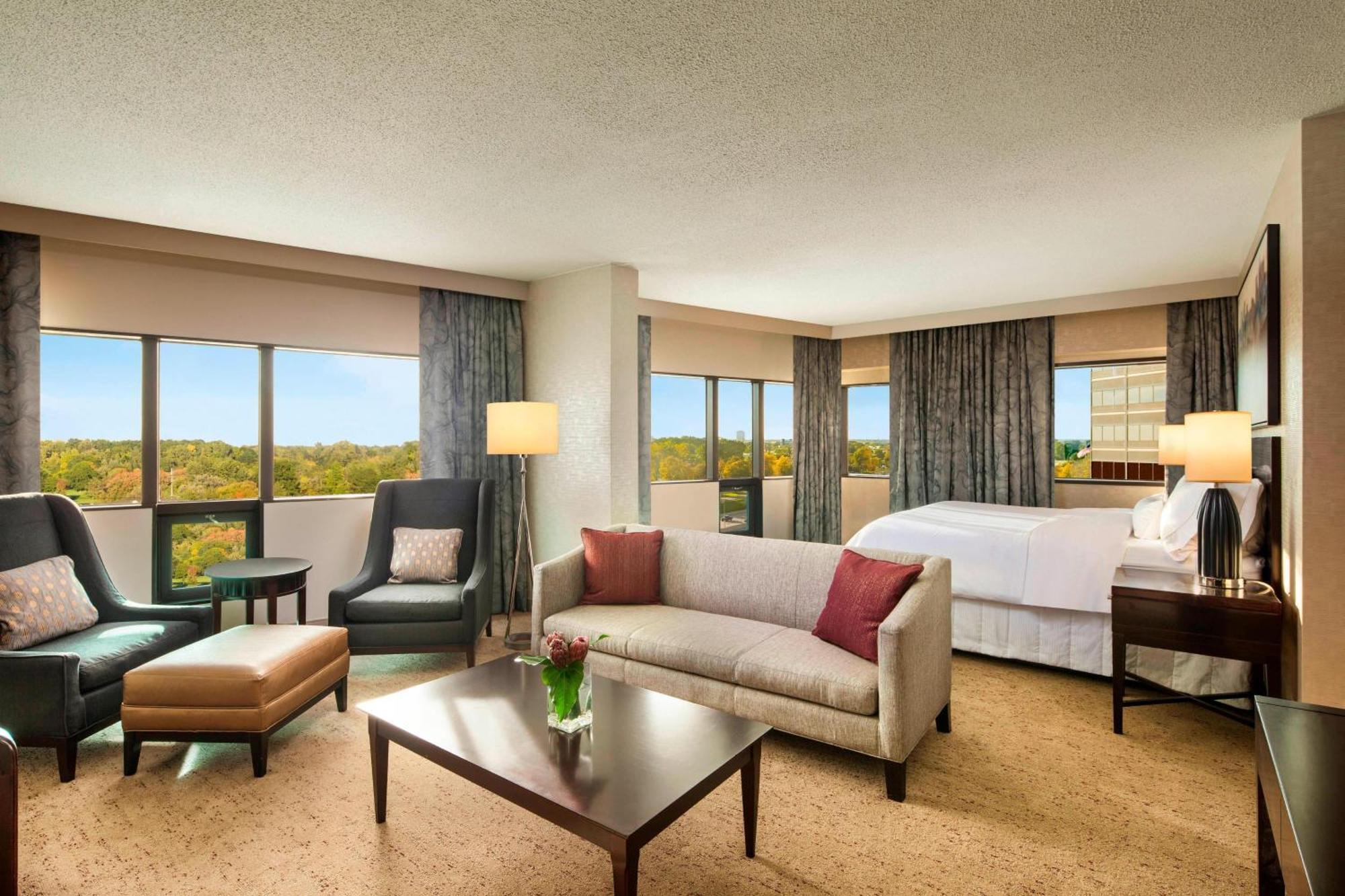 Отель The Westin Southfield Detroit Экстерьер фото