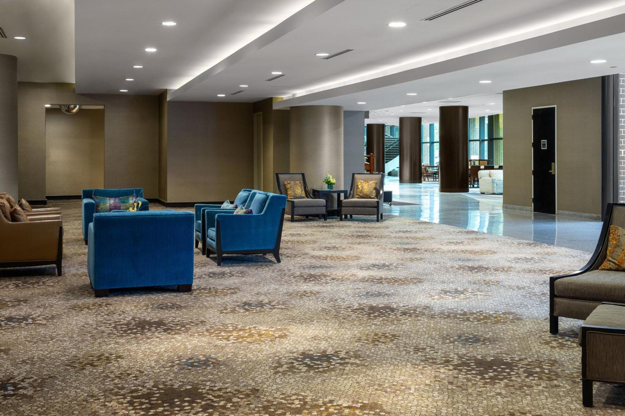 Отель The Westin Southfield Detroit Экстерьер фото
