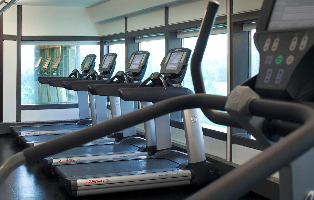 Отель The Westin Southfield Detroit Экстерьер фото